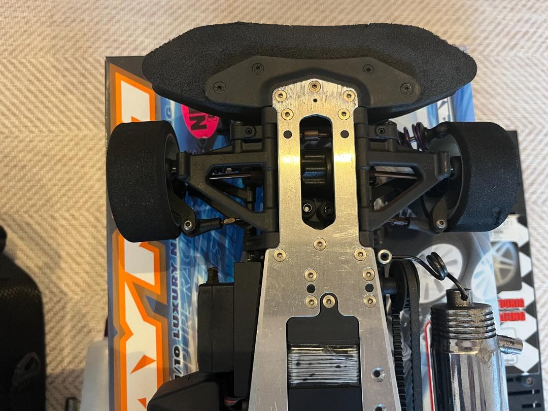 エンジンカー　XRAY-NT1