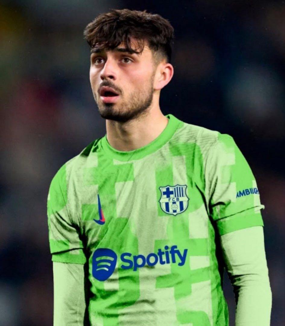 美品 正規品 NIKE バルセロナ ユニフォーム 24 25 サード L