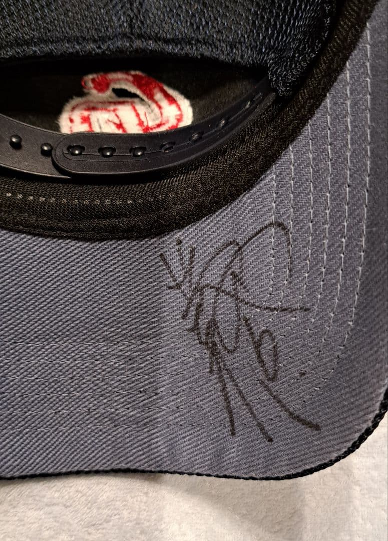 中日ドラゴンズ井端和弘サインキャップ