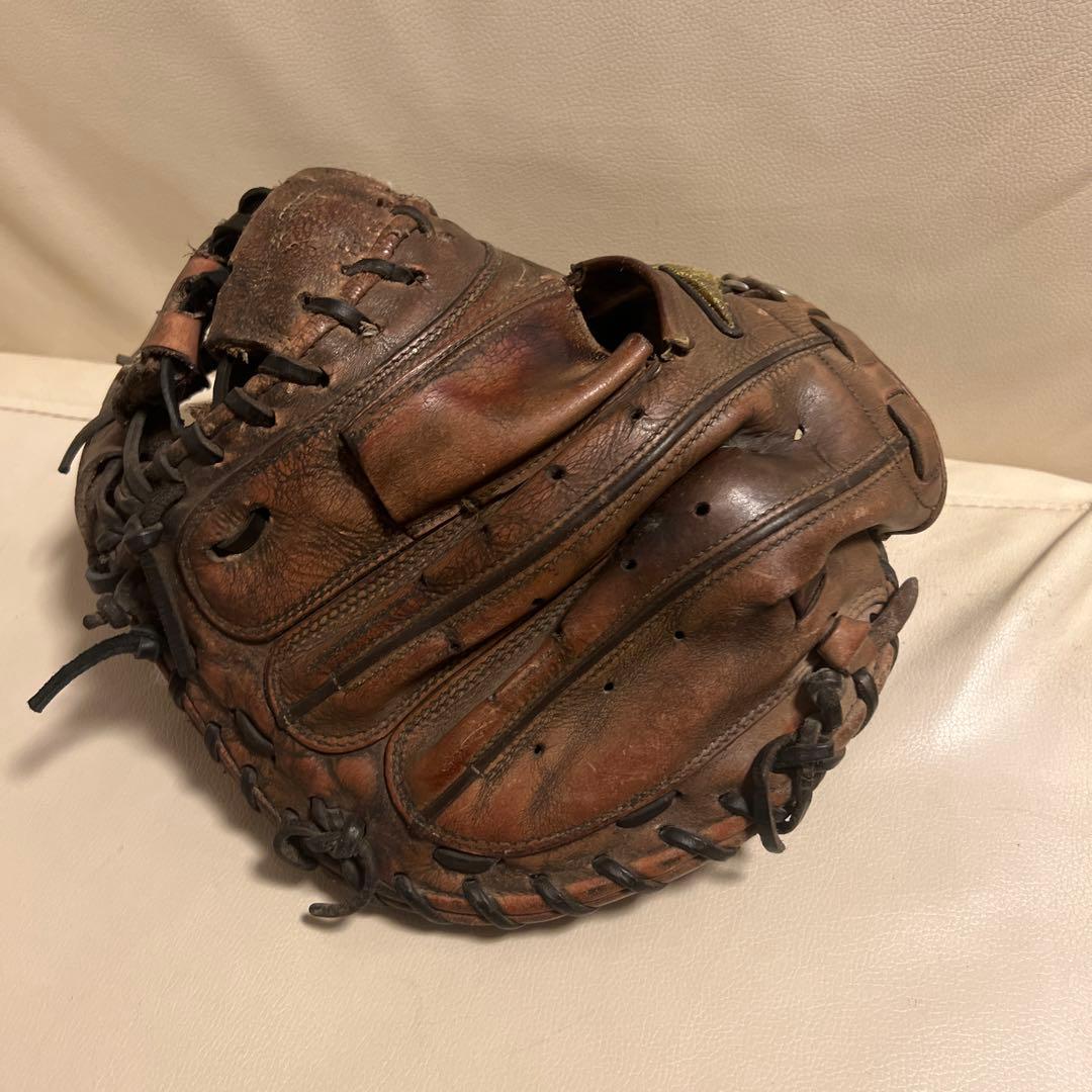 ミズノプロ　硬式キャッチャーミット　ファールカップ付