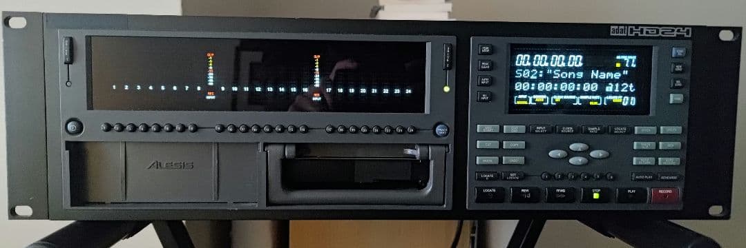alesis hd24　マルチトラックレコーダー　MTR