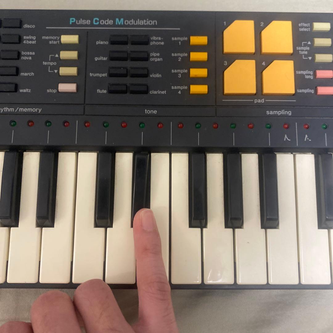 CASIO SK-8 サンプリングキーボード 名機 動作良好