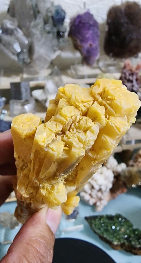 大型柱状方解石