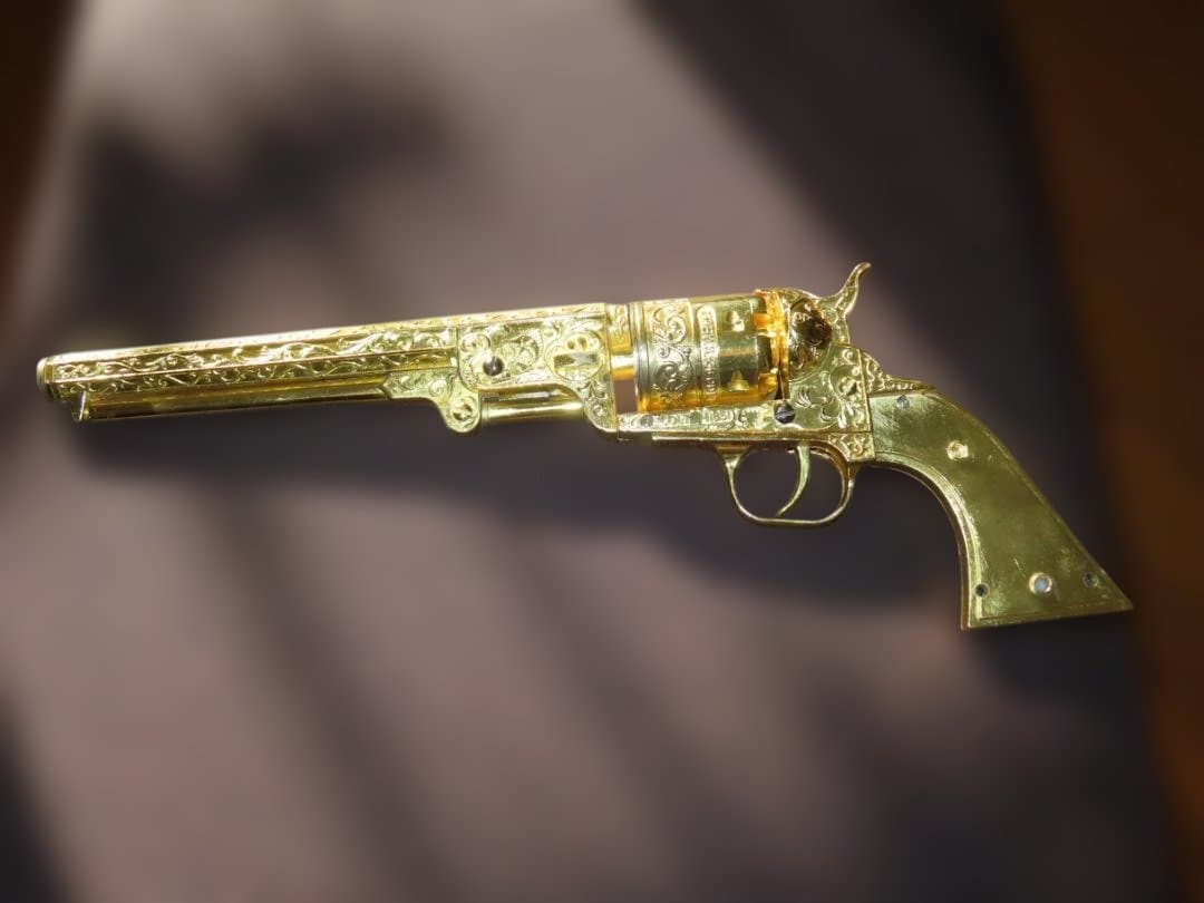 拳銃型ライター ゴールド レトロ銃型 インテリア　コルトM1851