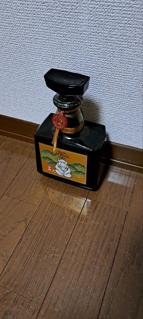 【希少】サントリーローヤル 12年 干支ボトル 申年 陶器ボトル 未開栓 古酒