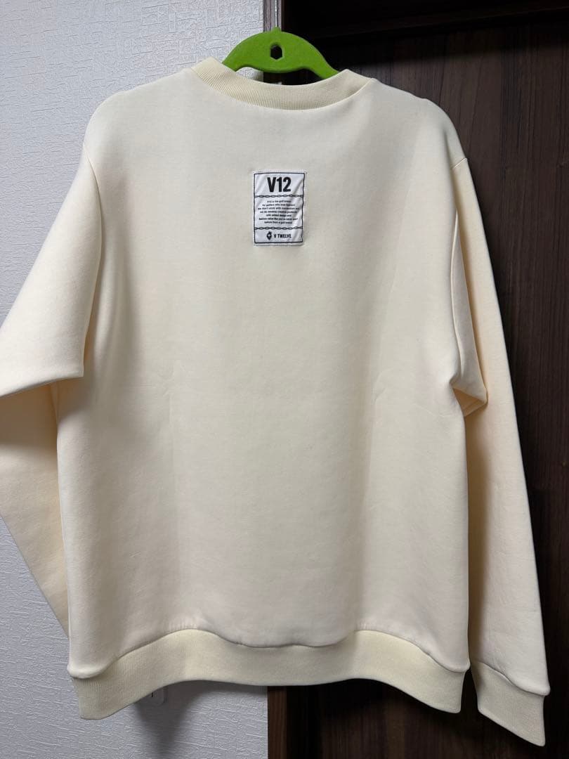 V12ヴィトゥエルヴ　　メンズプルオーバー