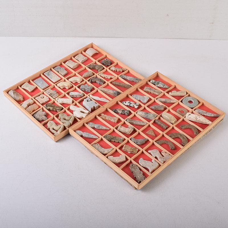 中国　玉石彫刻　根付　玉器　玉珮　装飾品　66点まとめて　M　R8503