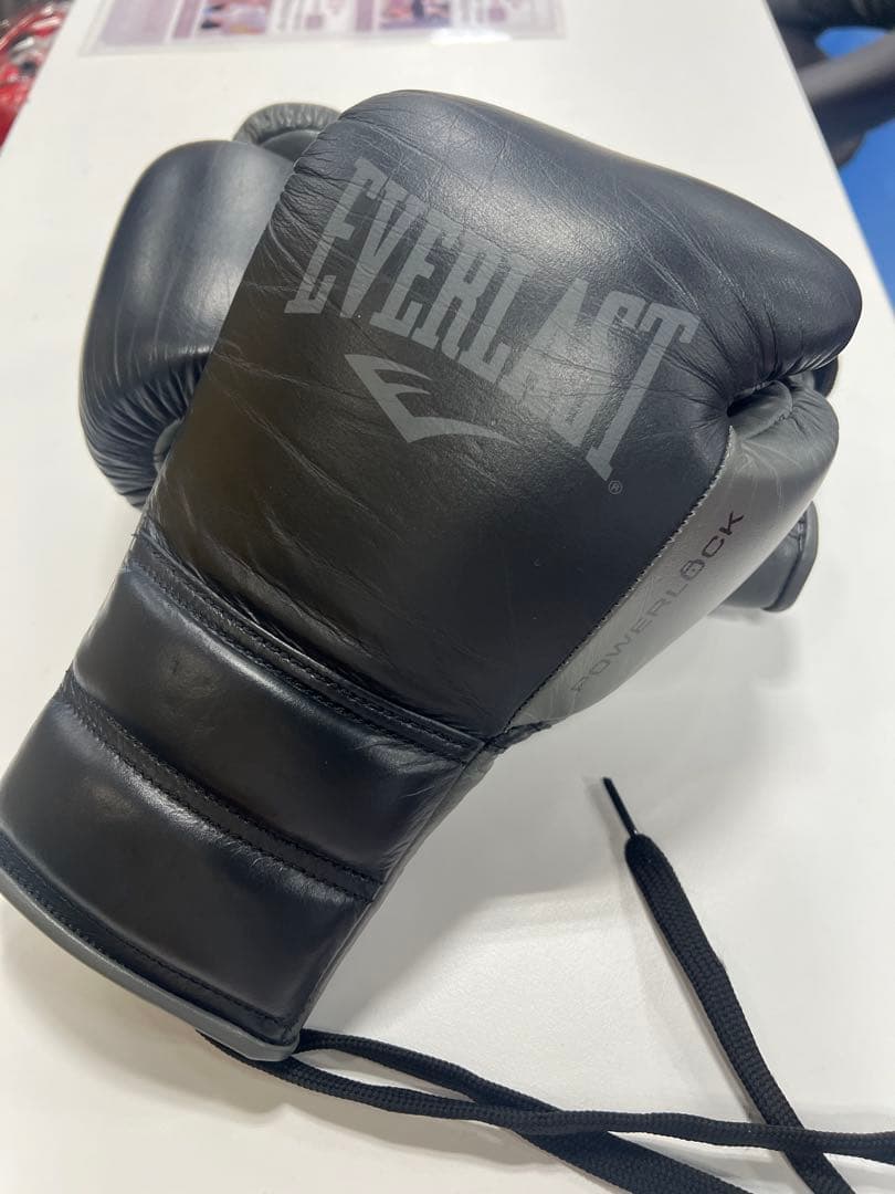 EVERLAST POWERLOCK ボクシンググローブ ブラック　8oz