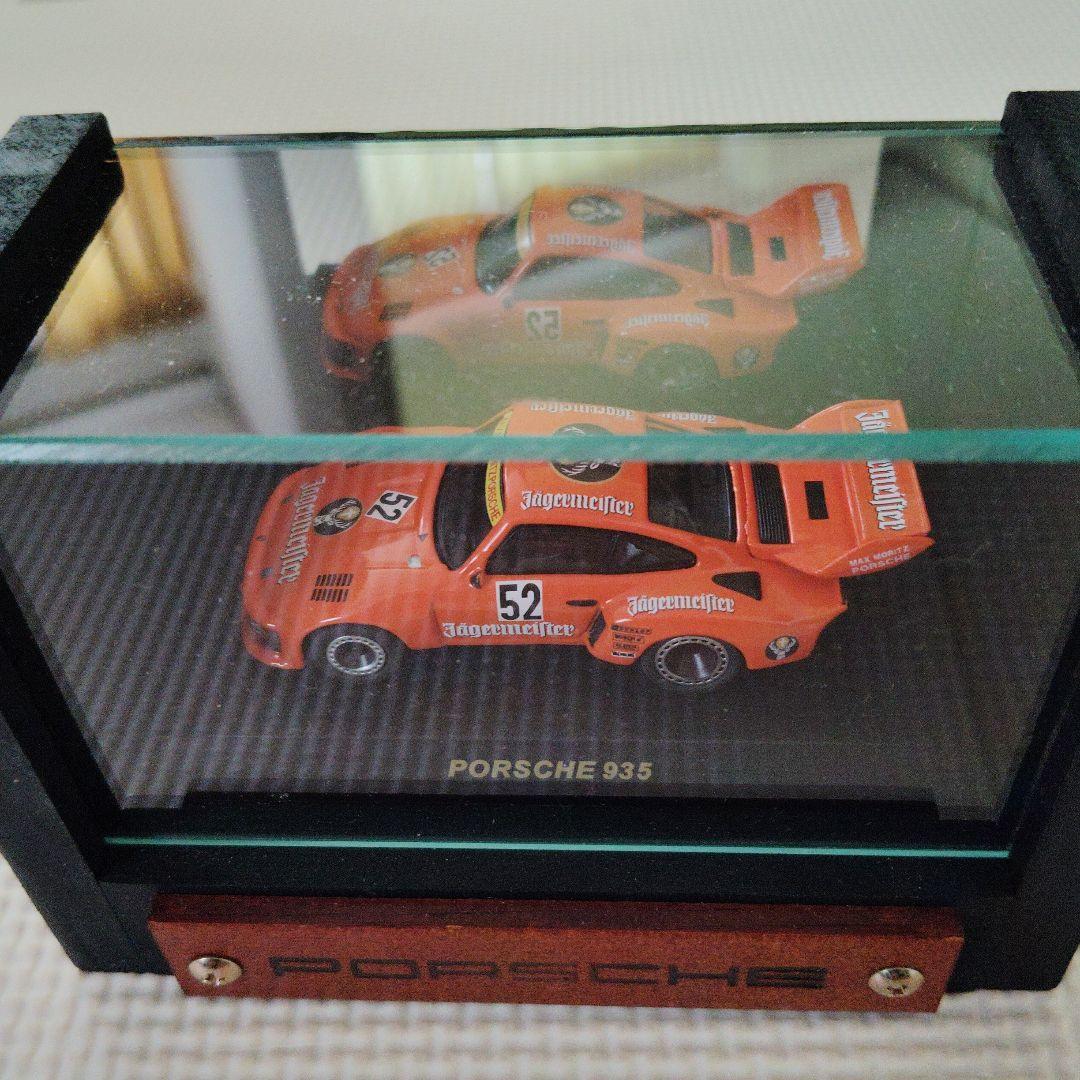 ポルシェ 935 ディスプレイケース付き