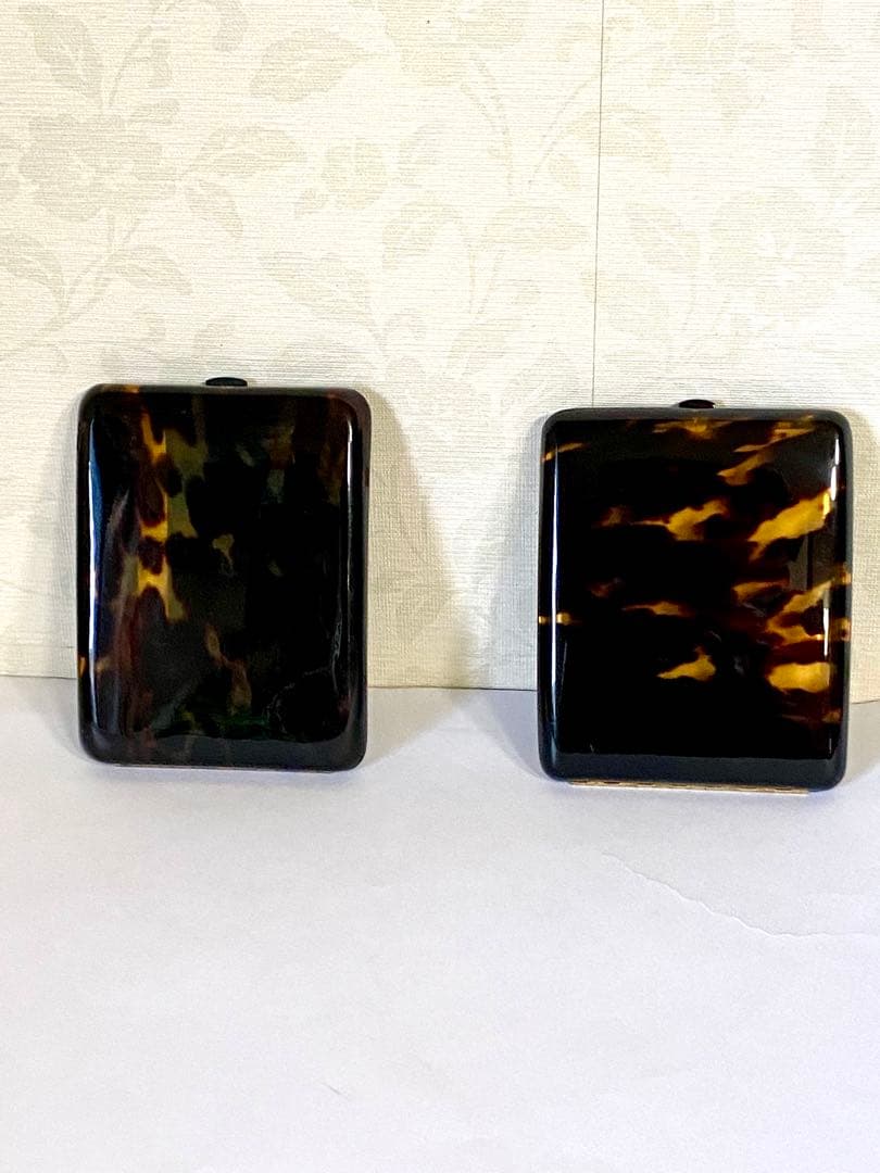 ベッコウ　鼈甲　タバコいれ　アンティークの鼈甲製煙草入れ　2個セット