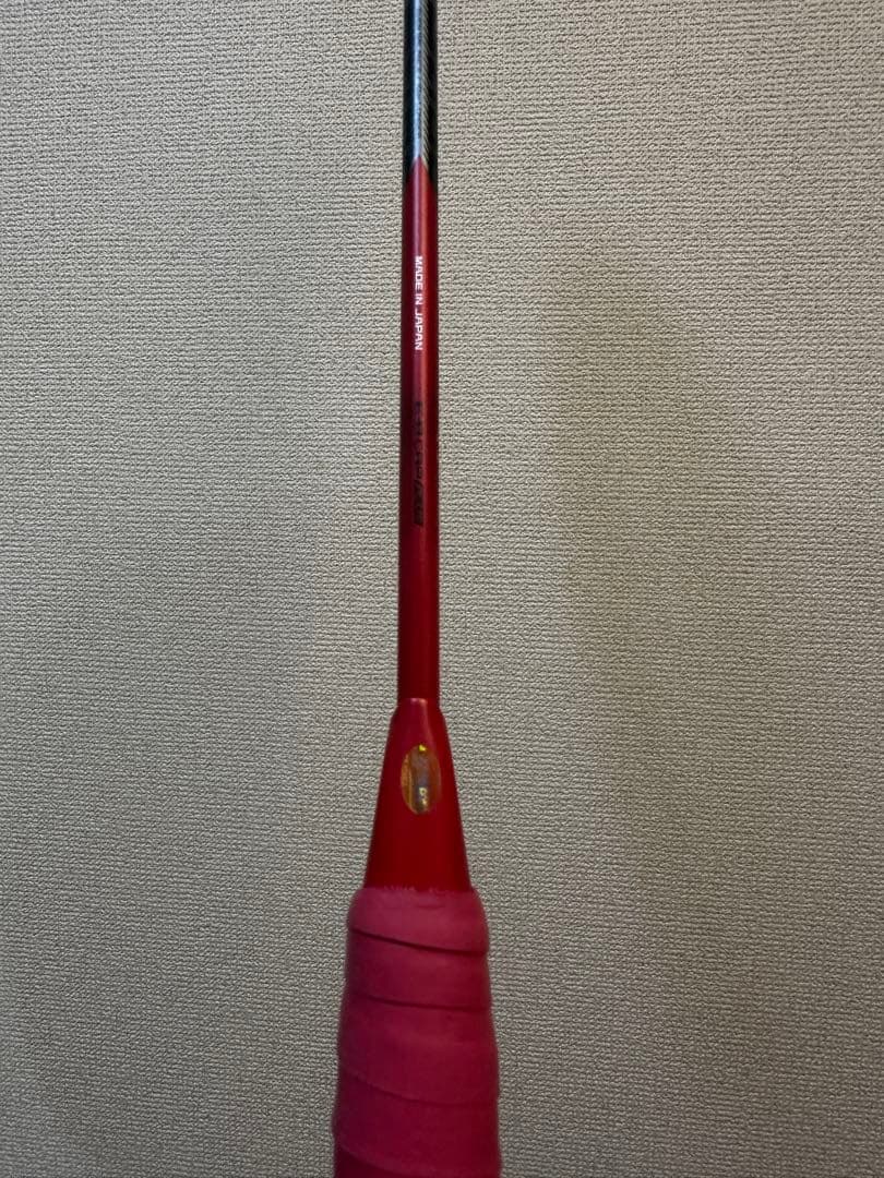 【美品】YONEX100zz クレナイ4u5 アークセイバー11 pro 4u6