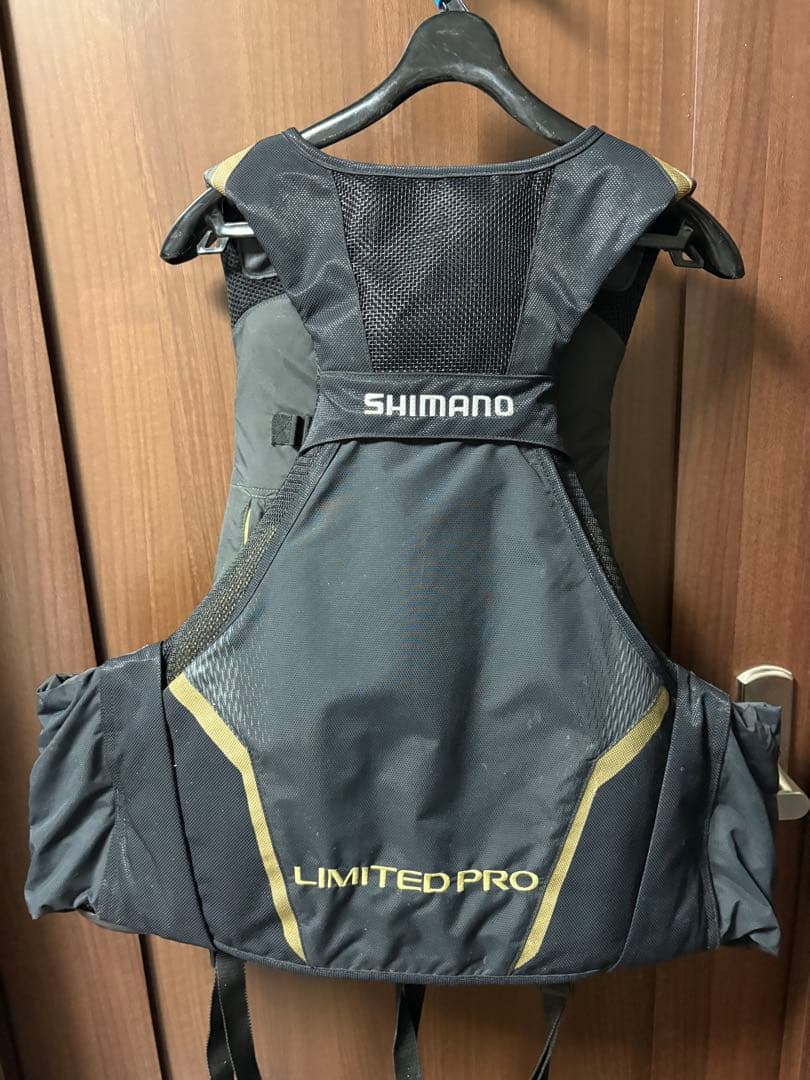 SHIMANO LIMITED PRO ライフジャケット Mサイズ