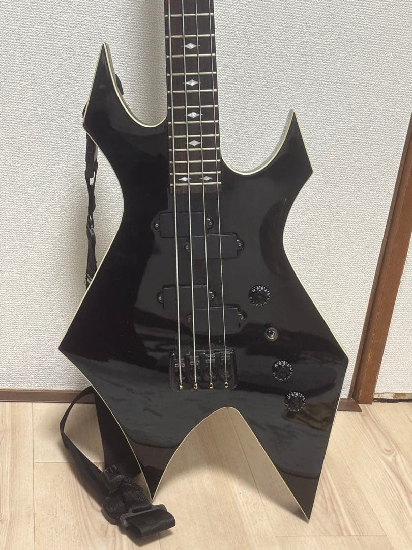 ベース B.C.Rich 1983 Warlock Bass JapanLimited