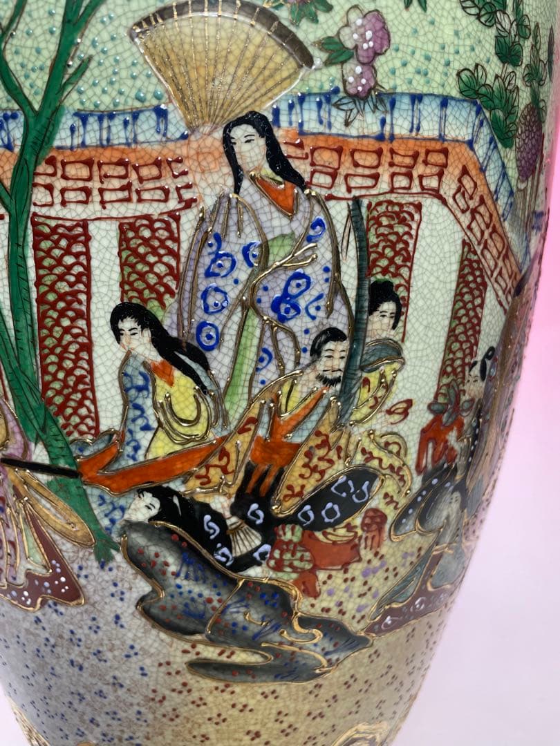 骨董品　大型　花瓶　金装飾　レトロ　壺