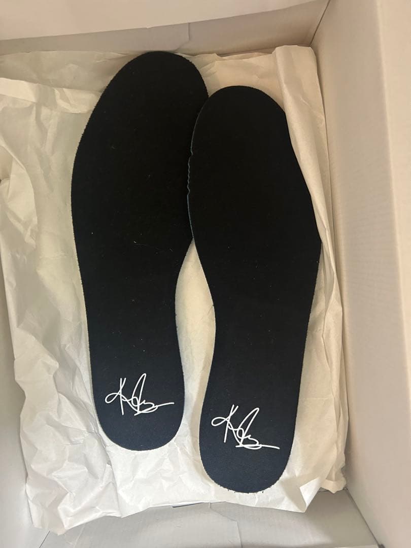 カイリー4 マーチマッドネス27.5