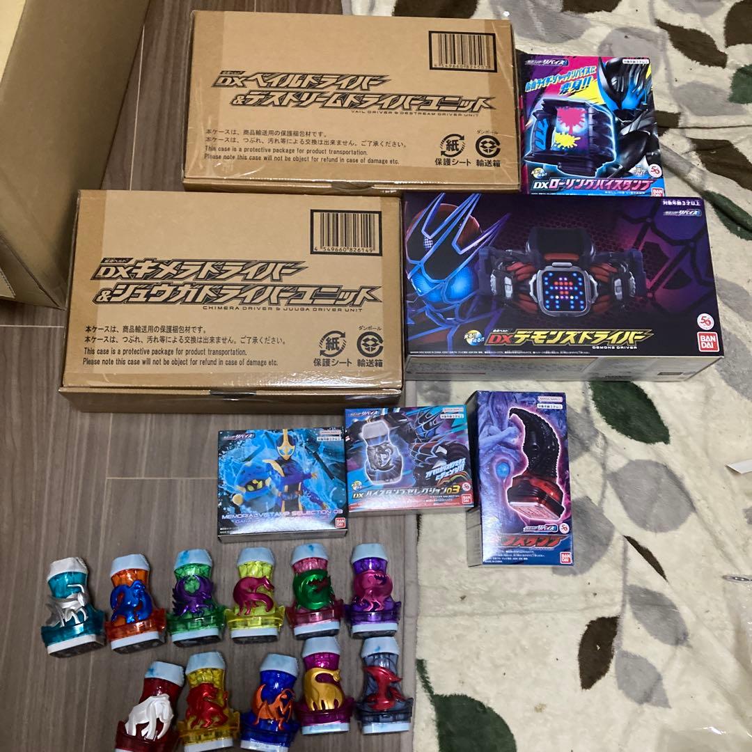 仮面ライダーリバイス　まとめ売り