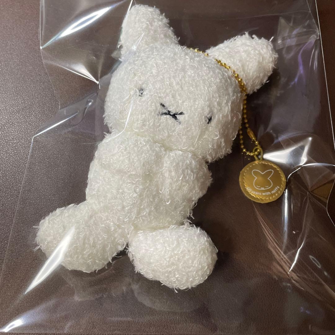 ミッフィー60周年　ぬいぐるみ　マスコットキーホルダー