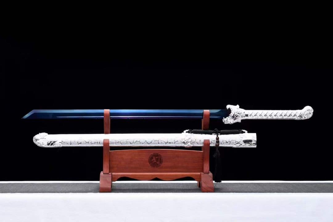 『銀虎ストレート』古兵器 武具　刀装具　日本刀　模造刀 居合刀