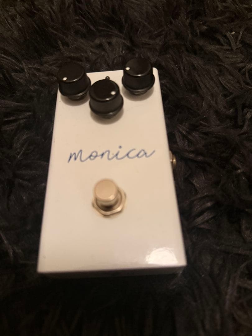 monica ギターエフェクター