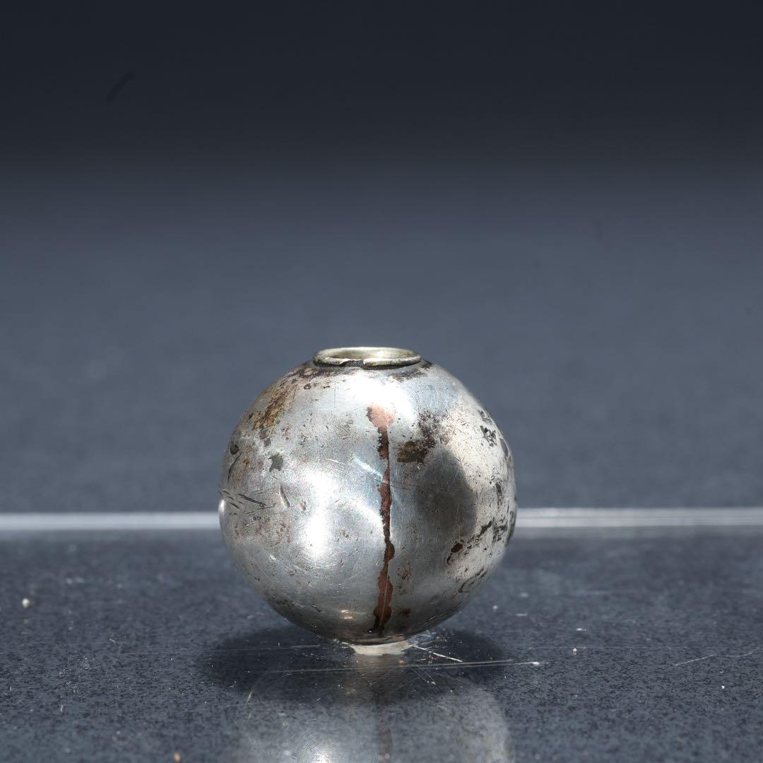 緒締め玉　山水　提げもの　金属　銀　R1650