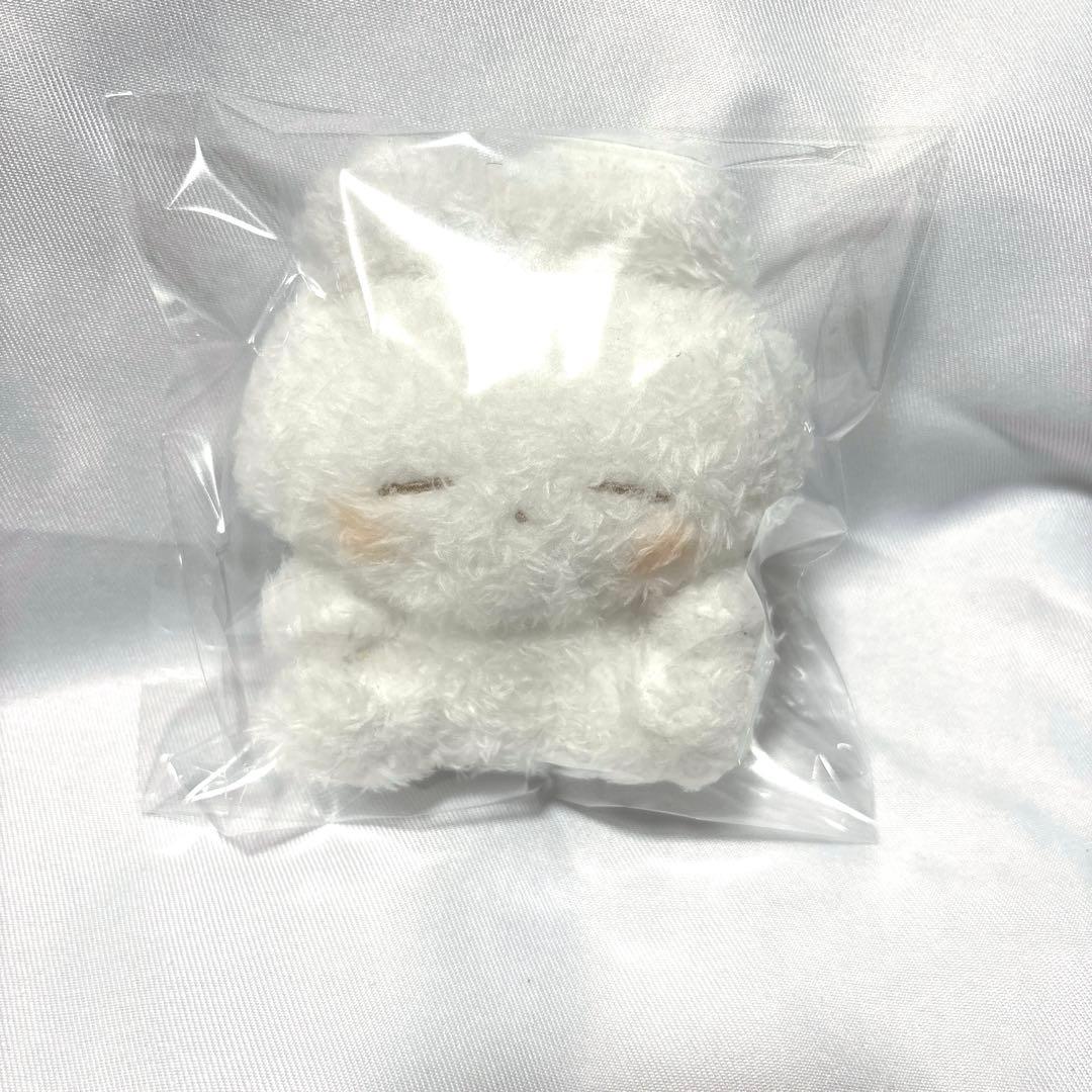 うさぎのねむちゃん REMME マスコットぬいぐるみ ミルククリーム