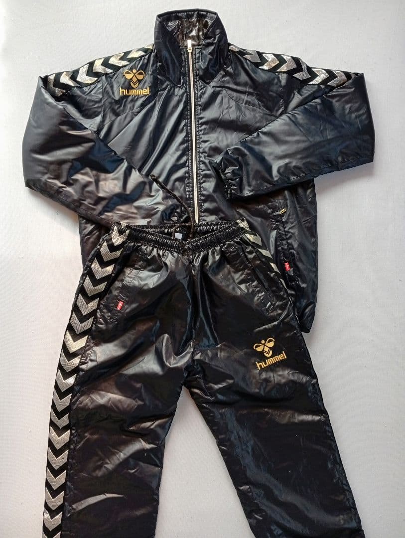美品◆hummel ヒュンメル ウインドブレーカー 上下セット ナイロンジャージ
