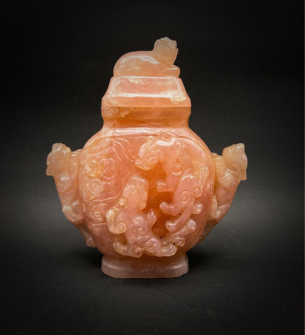 中国美術 古玩 粉水晶獸紋樣壺　彫刻置物