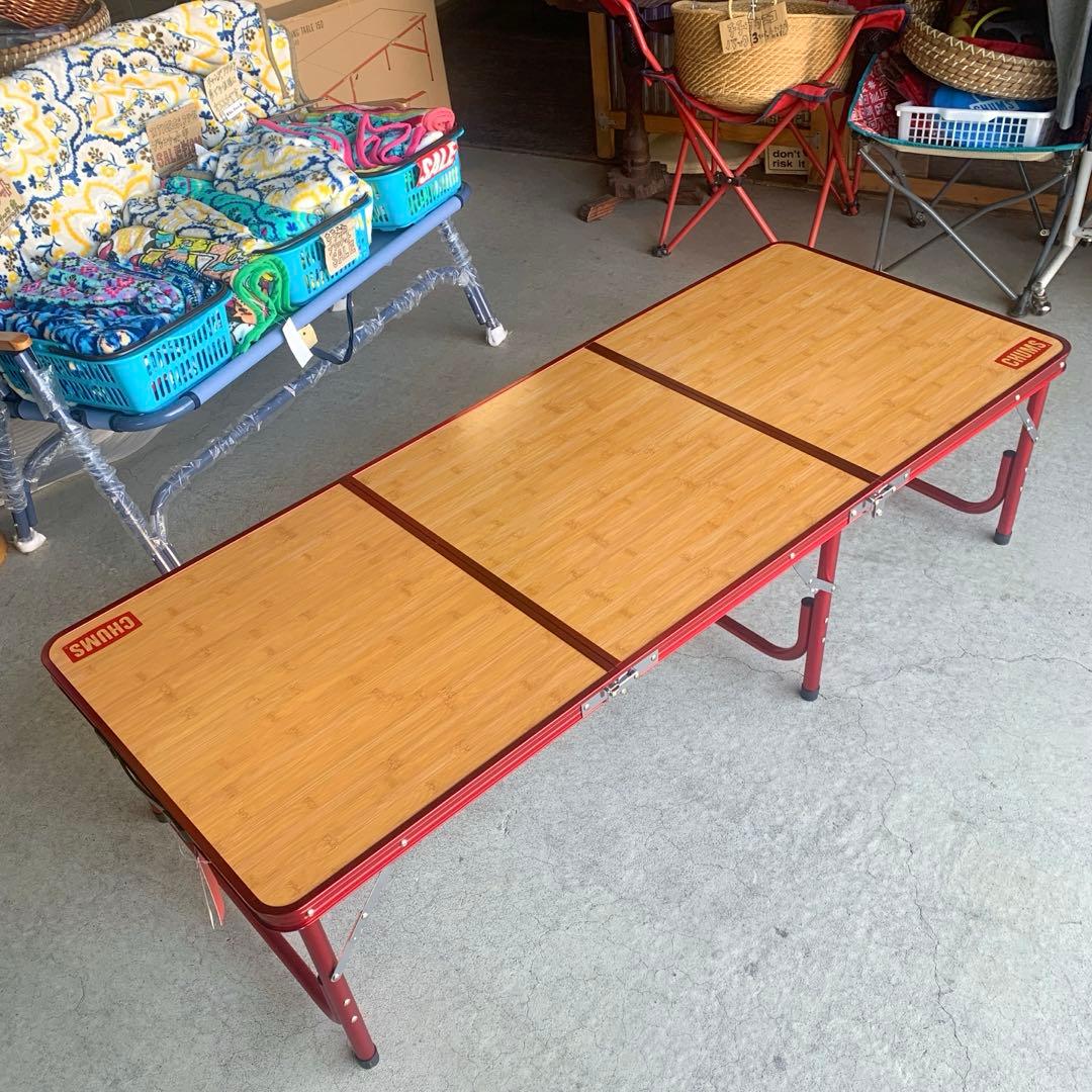 新品　CHUMS 折りたたみテーブル　チャムス