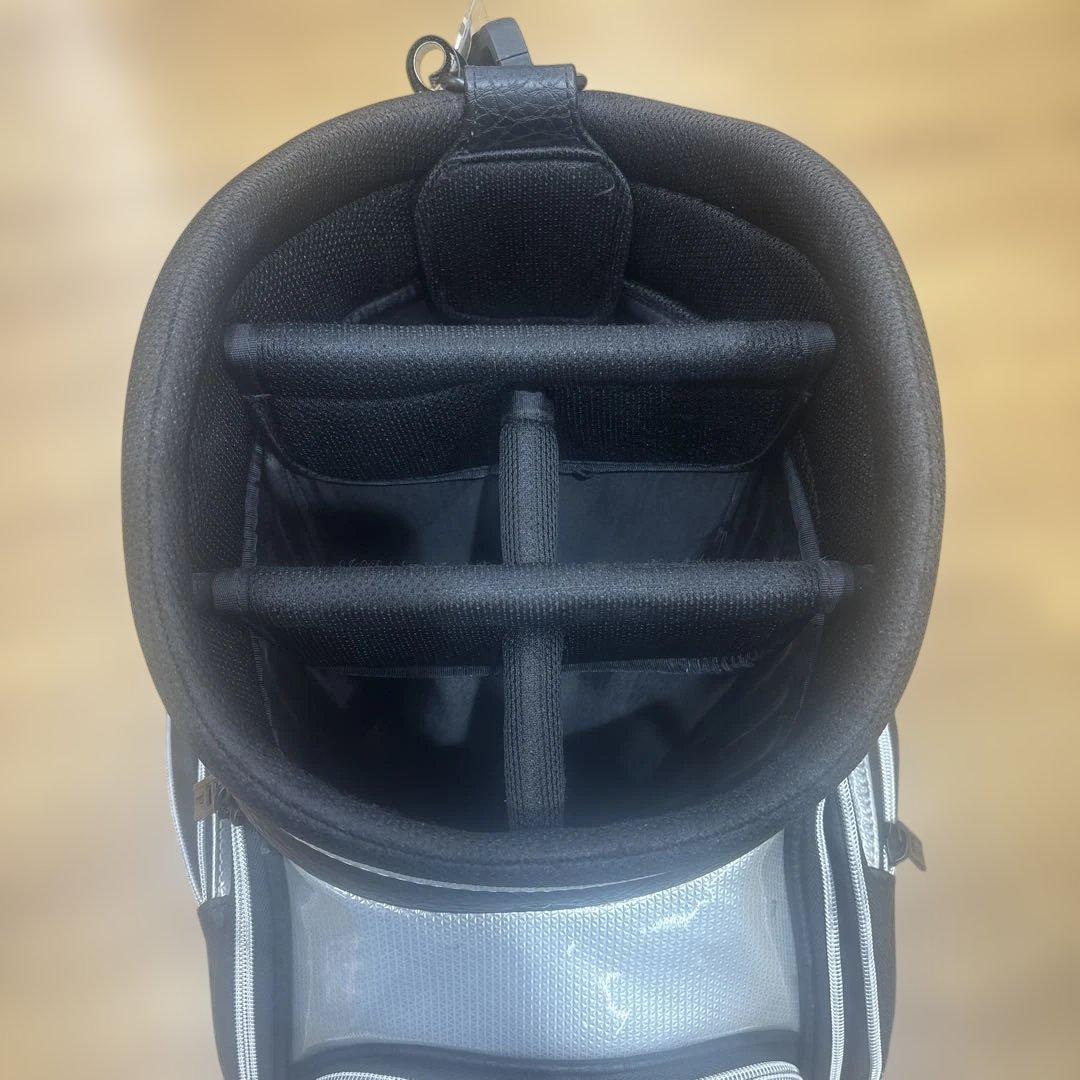 Titleist ゴルフバッグ・キャディバッグ 黒/白