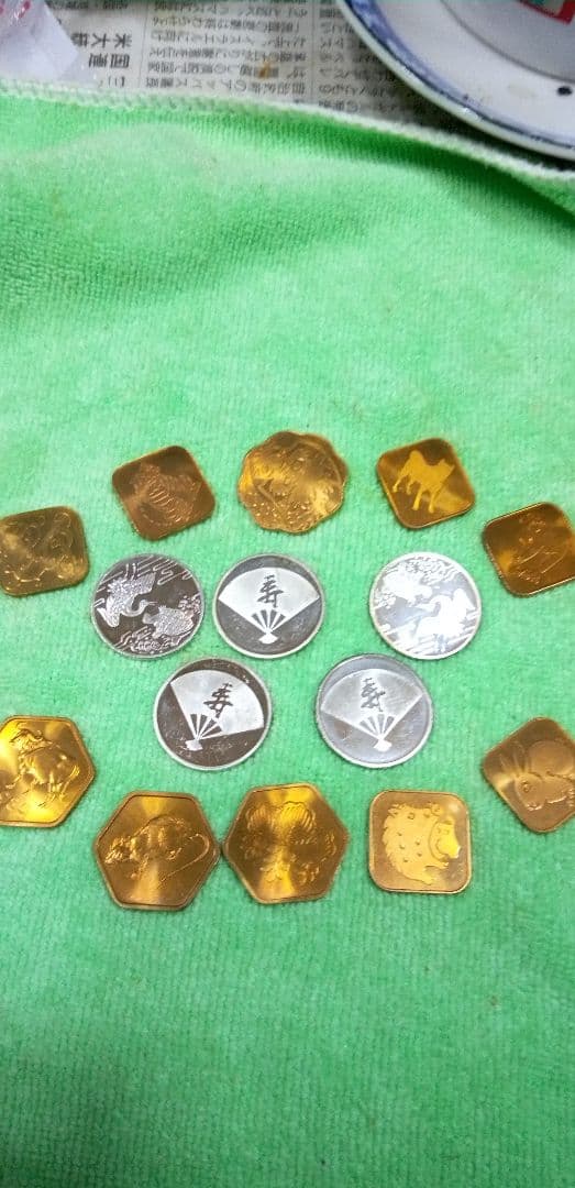 純銀メダル（5枚）と、銅メダル（10枚）セツト。未使用　 銀（高騰中）　4