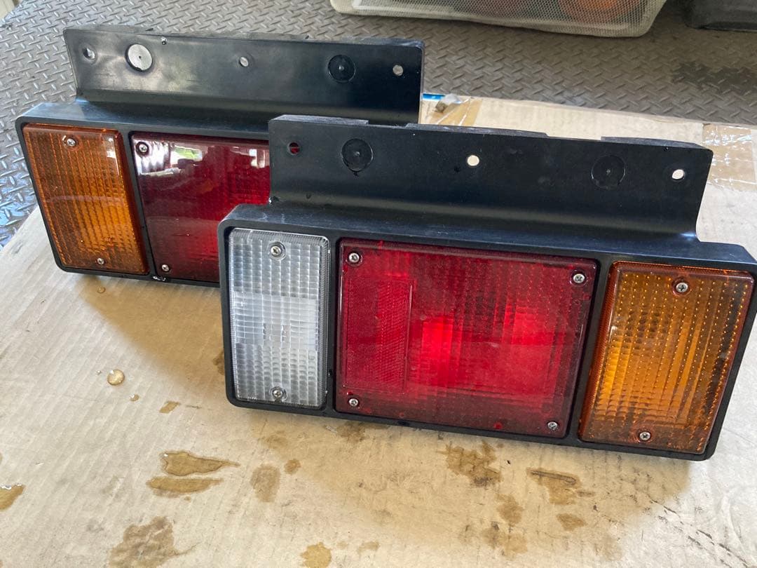 テールランプAssy #トラック　#いすゞ　#エルフ