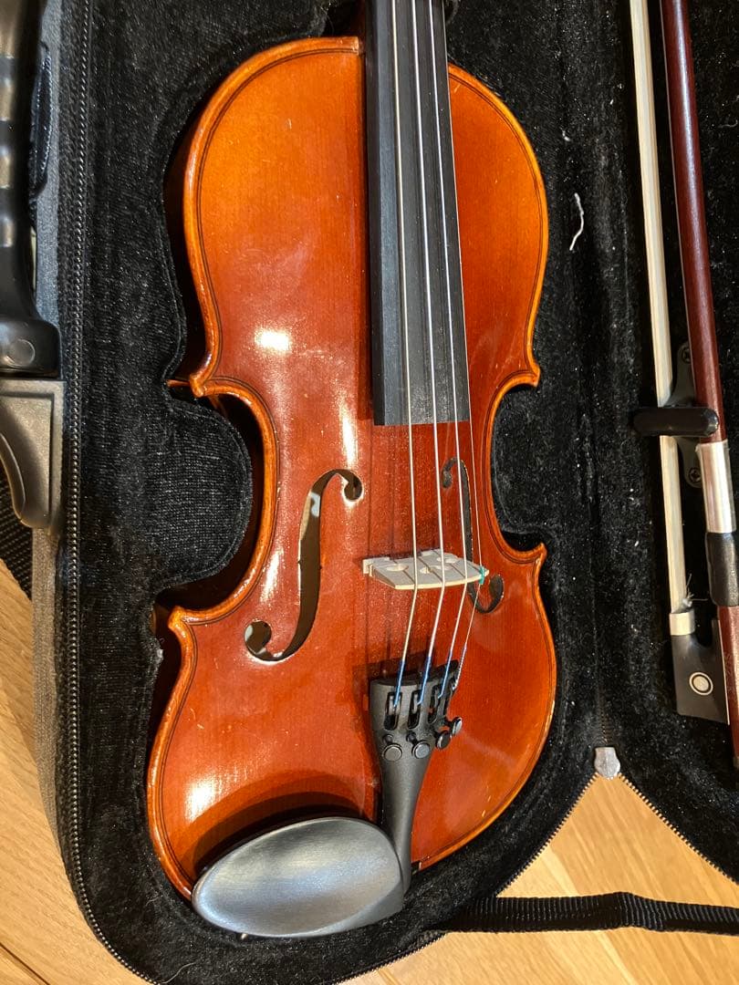 鈴木　SUZUKI ヴァイオリン1/8 NO230 2024年
