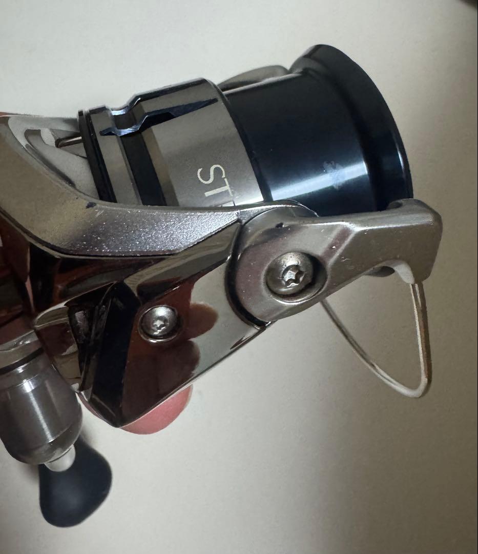 STRADIC 2500SHG-L スピニングリール