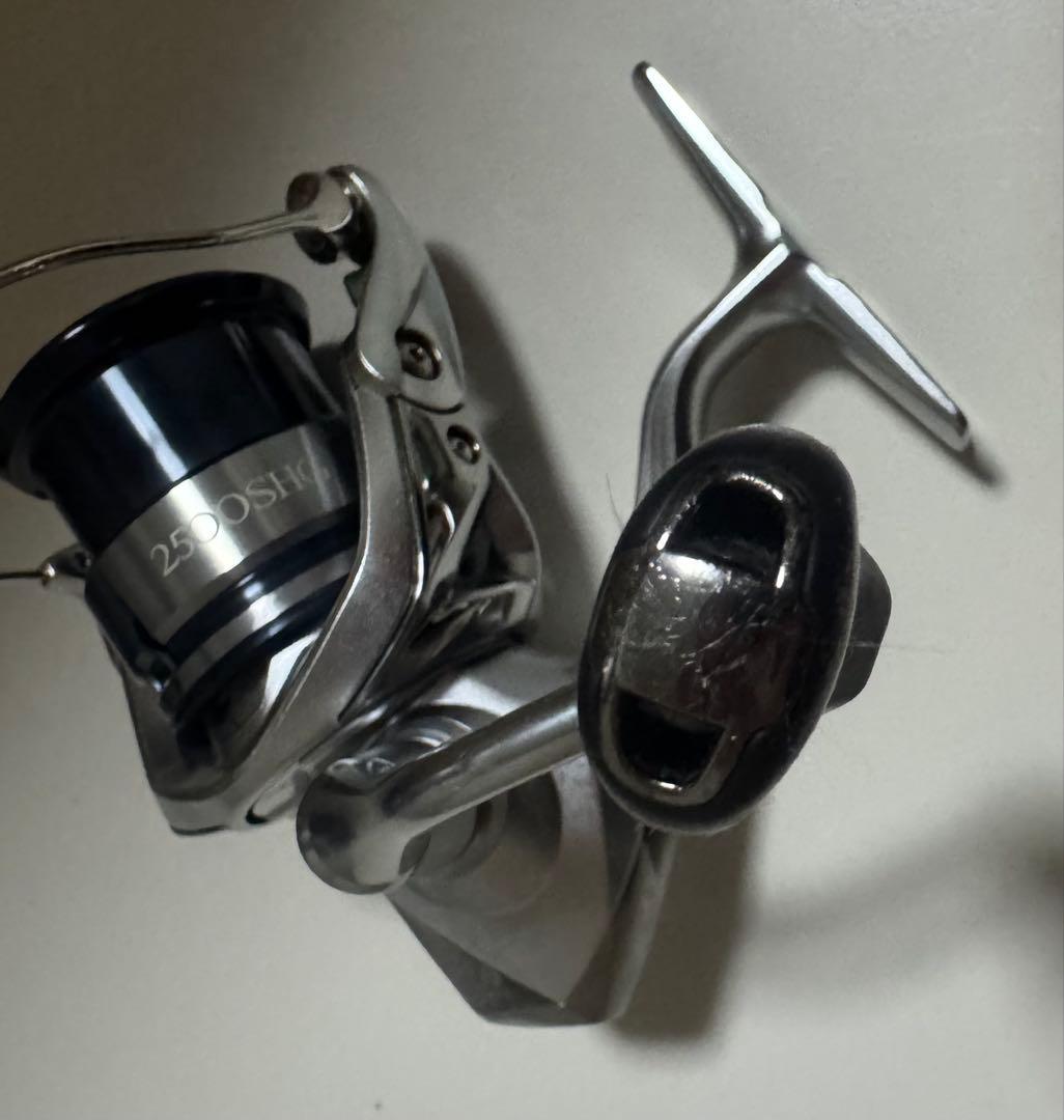 STRADIC 2500SHG-L スピニングリール