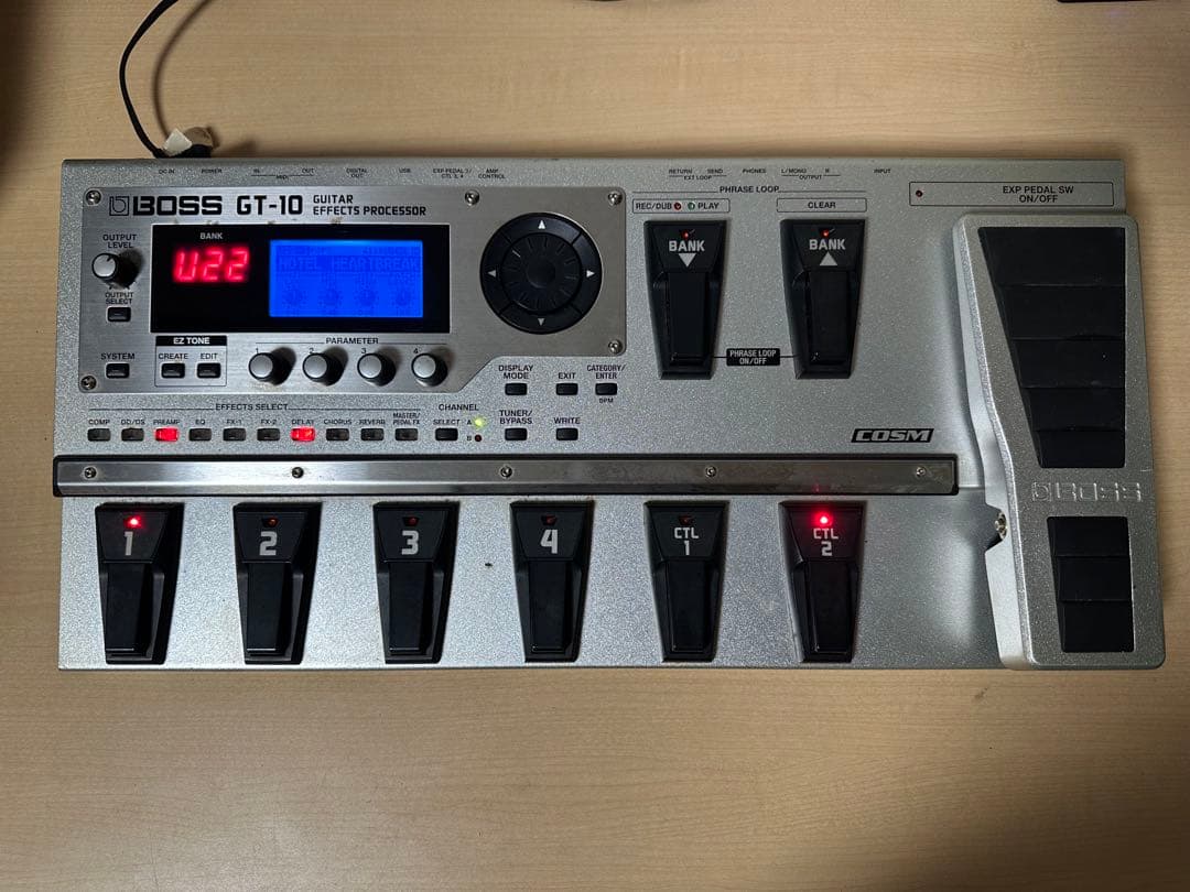 BOSS GT-10 ギターエフェクター