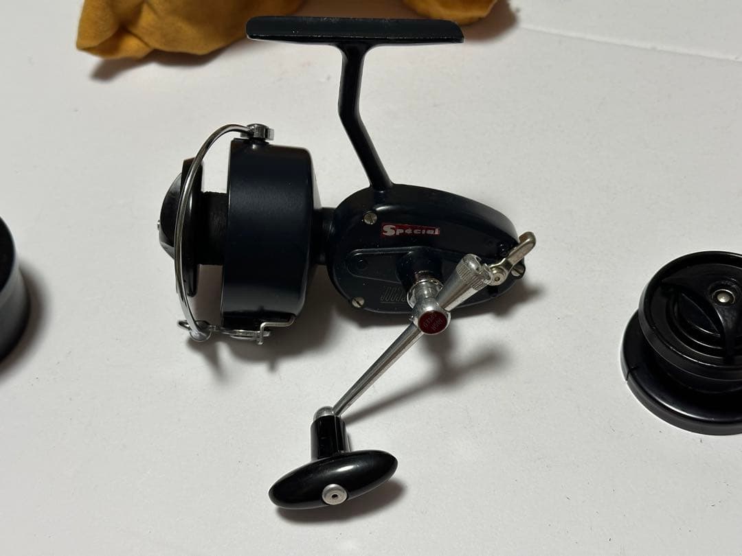 ミッチェル　Mitchell 410 スピニングリール　リール　フランス