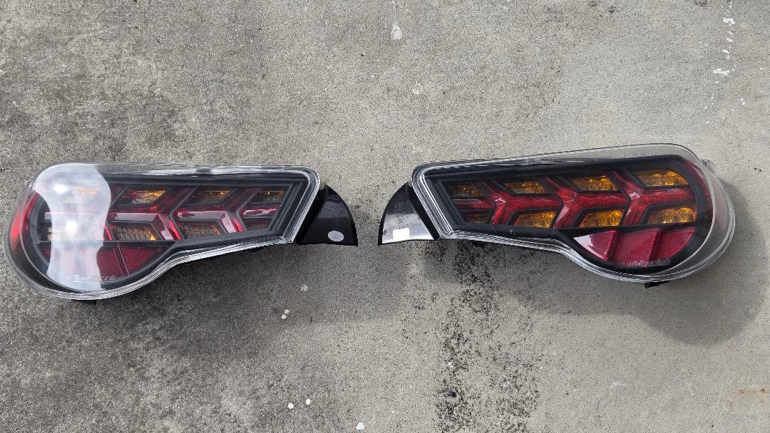 BuddyClub 86 BRZ用 アヴェンタドール風テールランプ