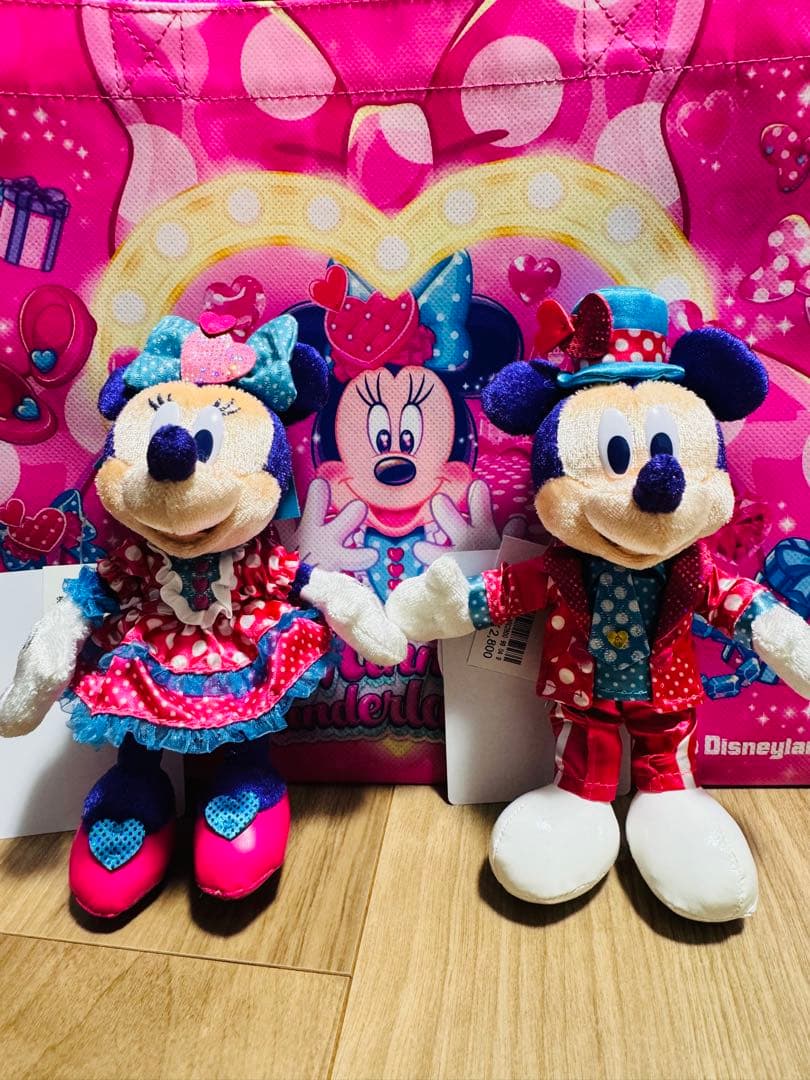 パルパルーザ 新品未使用 ミッキー ミニー ファンダーランド　　ぬいぐるみバッジ