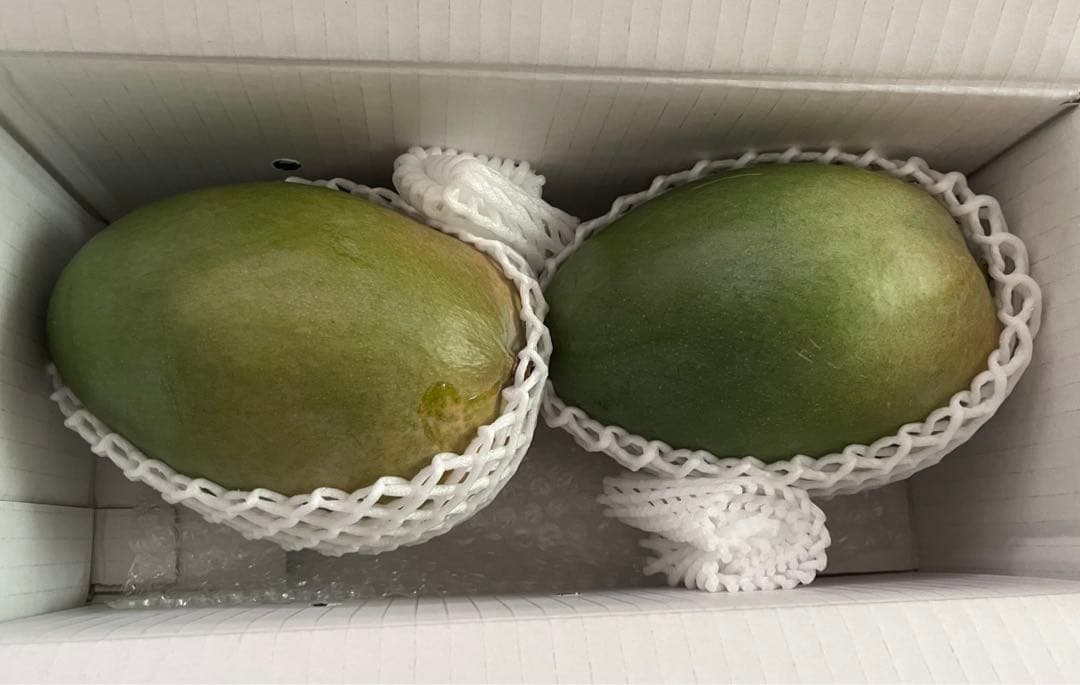 キーツマンゴー　5キロ　4個