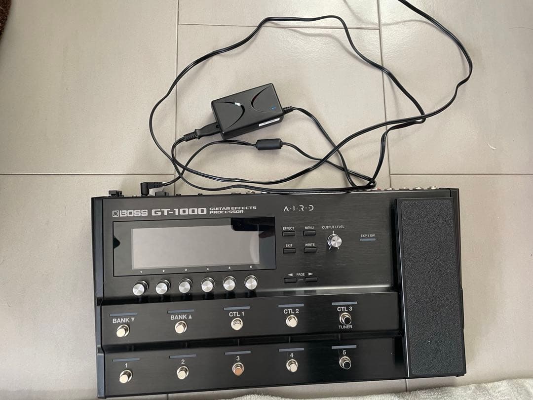 BOSS GT-1000 マルチエフェクター　美品