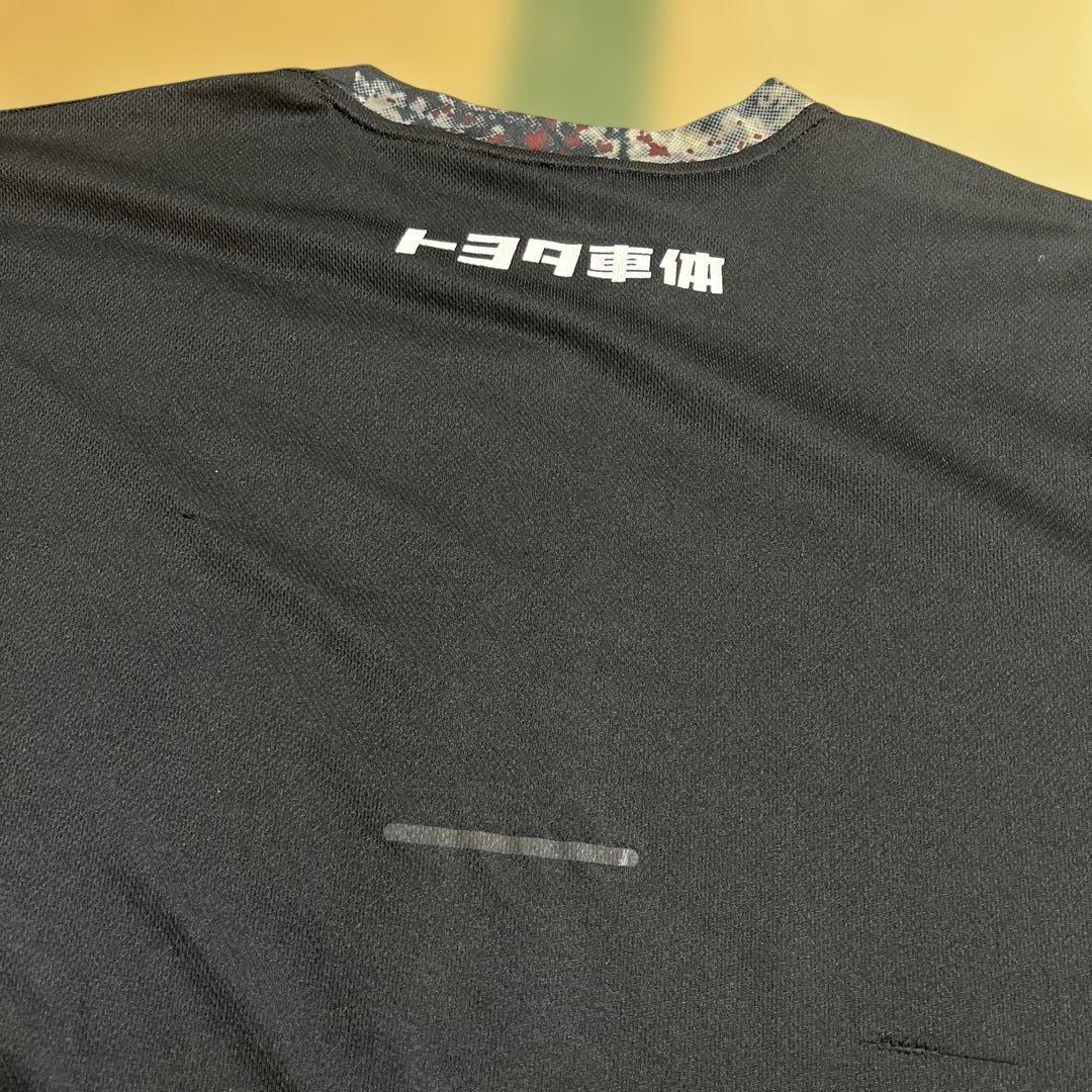 アシックス　クインシーズ刈谷　Tシャツ XLサイズ