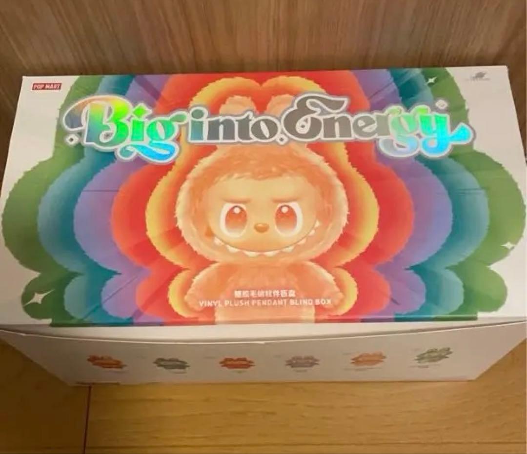 THE MONSTERS Big into Energy ぬいぐるみ　ラブブ