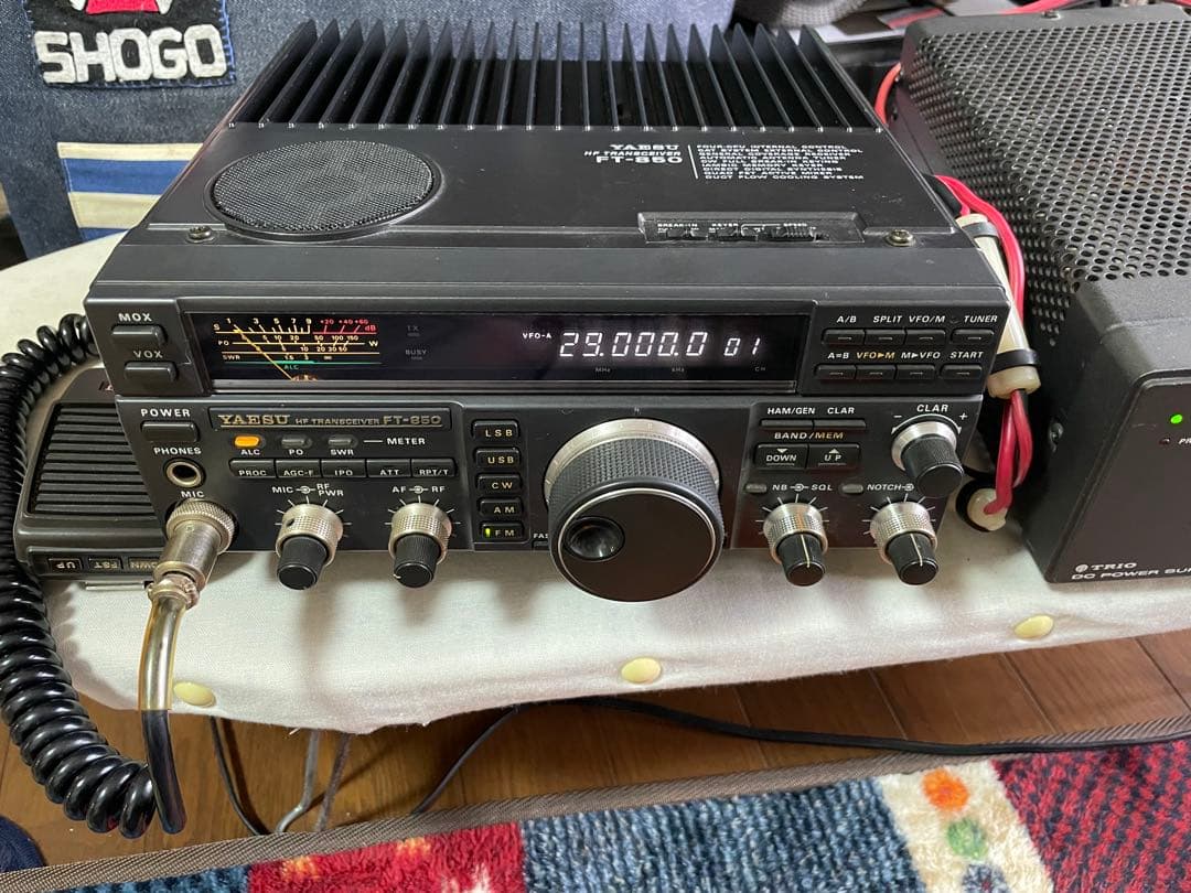 HFアマチュア無線機